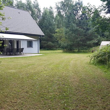 Domek Na Mazurach-Piasutno Екстер'єр фото